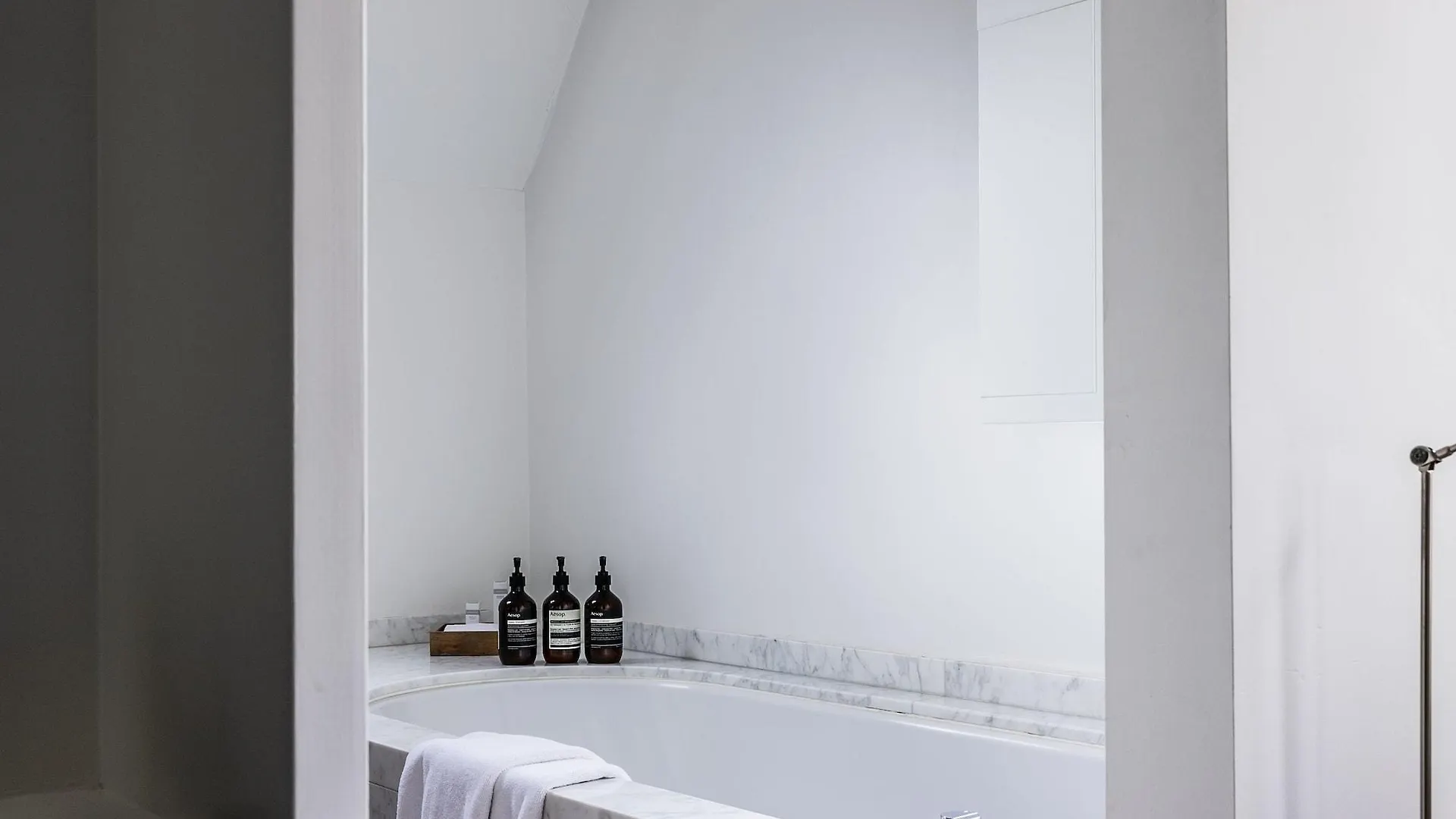Hotel Julien Antwerp 4*,  Belgium